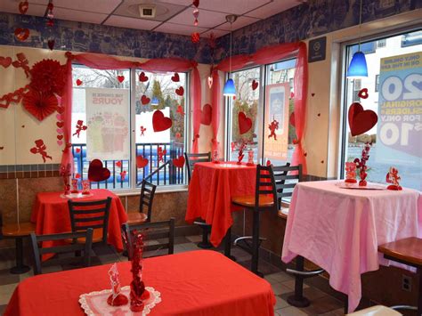 Valentines restaurant - Logan’s Roadhouse. Logan’s Roadhouse is hosting a "Valentine’s Weekend" dine-in experience from Friday, Feb. 11 to Monday, Feb. 14. The "special menu" includes a variety of appetizers ...